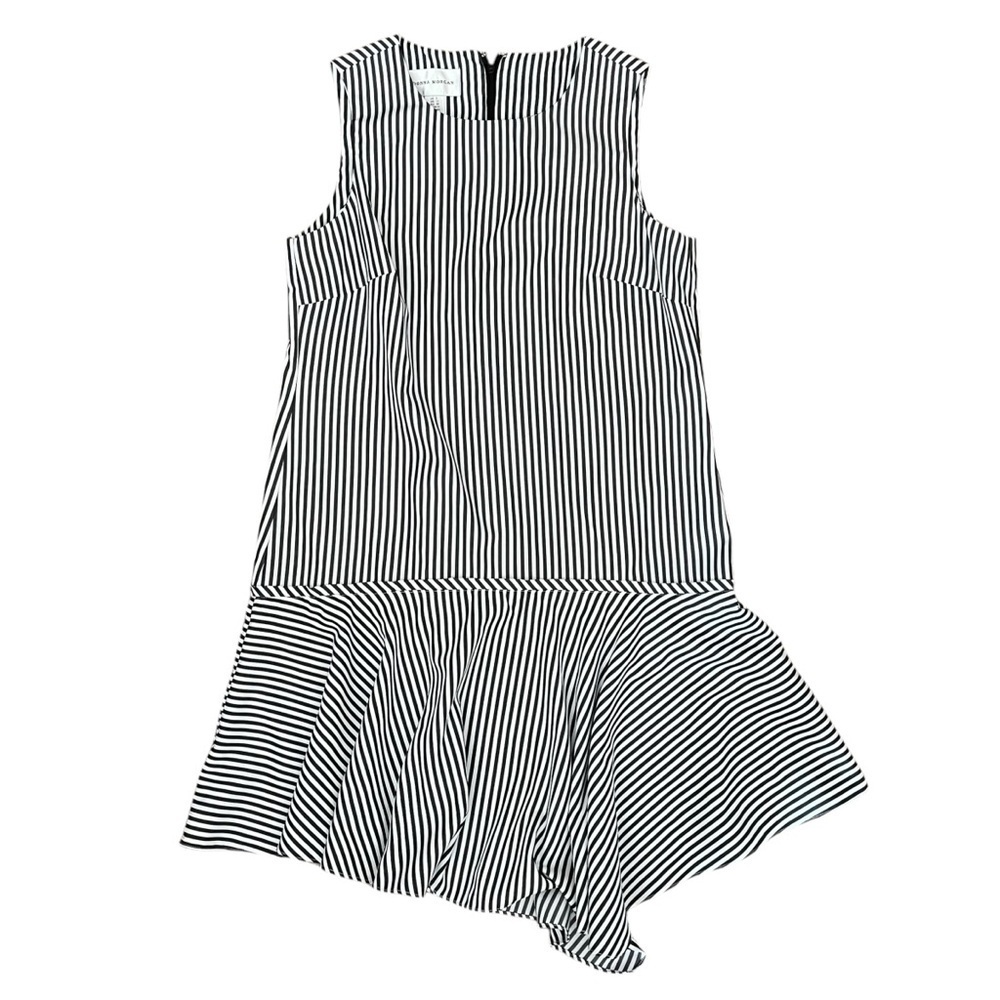 Donna Morgan Black and White Striped Sleeveless Dress Sz 8